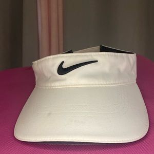 Nike Visor